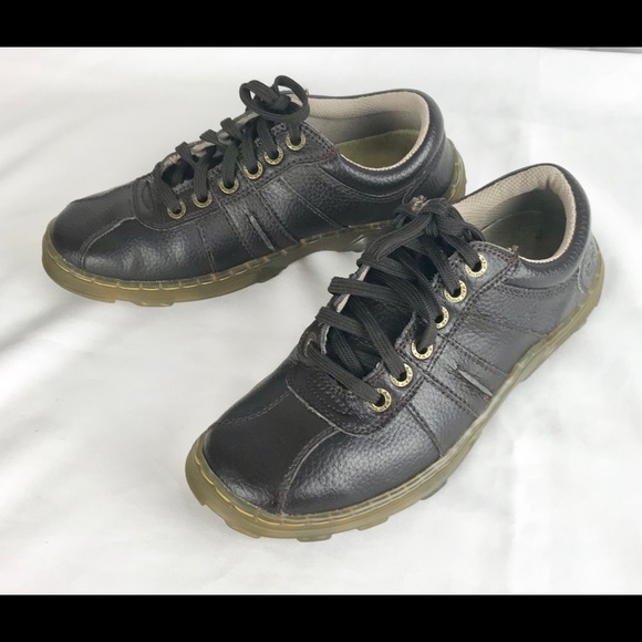 Dr. Martens Other - Dr Martens Pembrige Brown Air Cushion Sole size 8